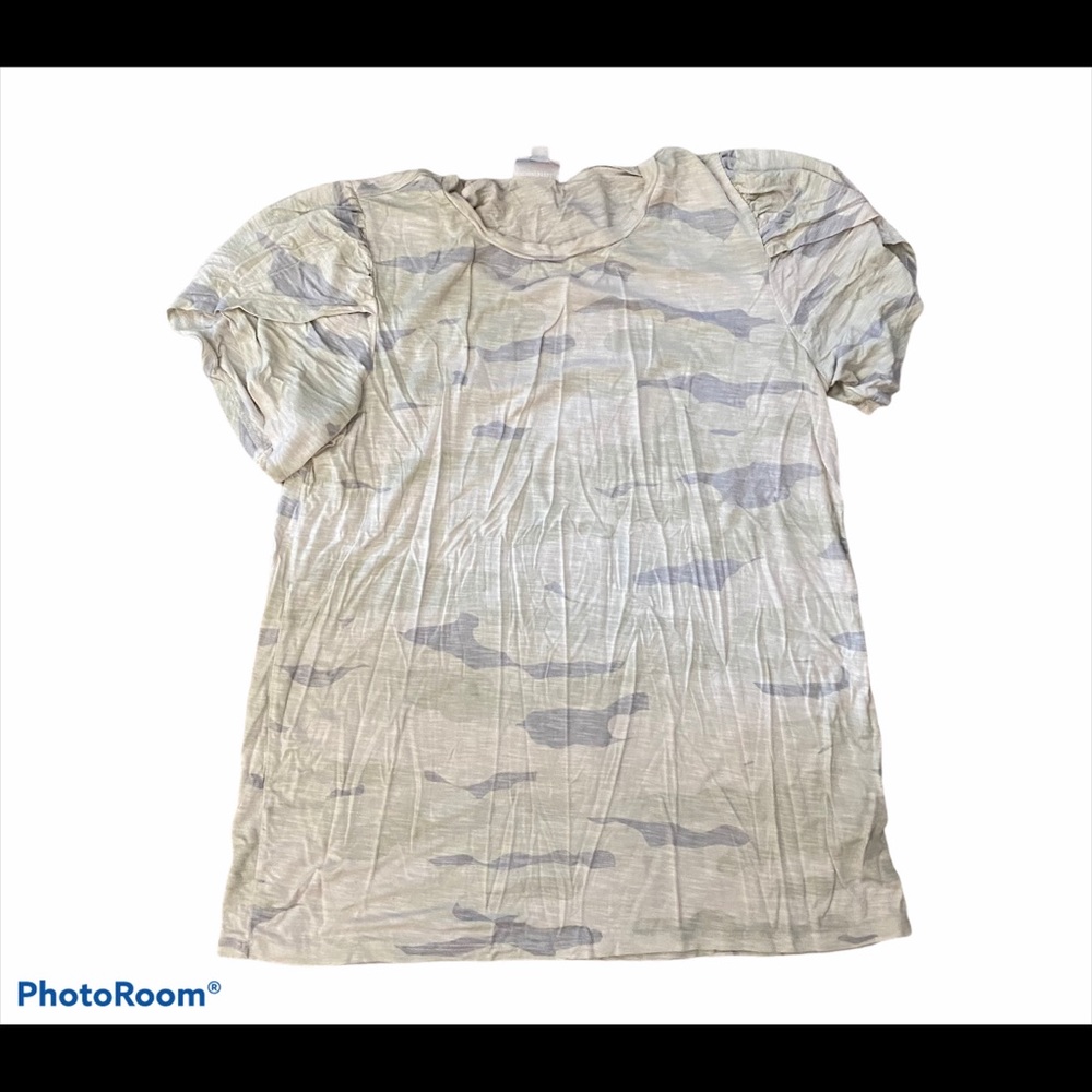 LulaRoe Olive top